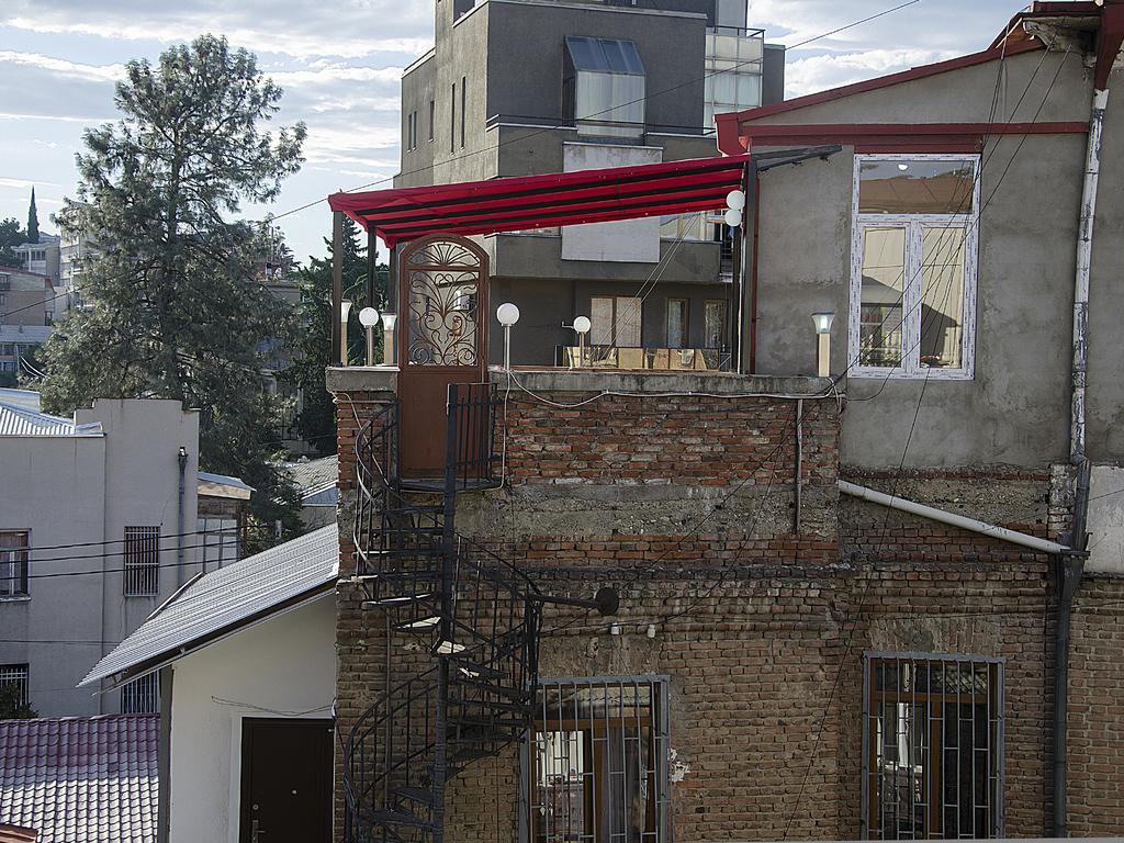 Griboedov Hostel & Suites Τυφλίδα Εξωτερικό φωτογραφία