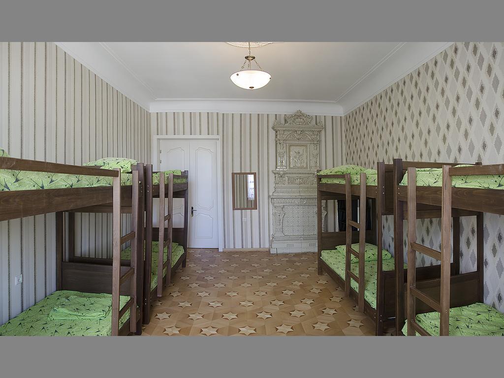 Griboedov Hostel & Suites Τυφλίδα Εξωτερικό φωτογραφία