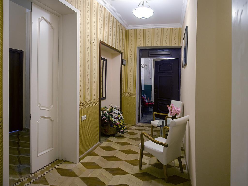 Griboedov Hostel & Suites Τυφλίδα Εξωτερικό φωτογραφία