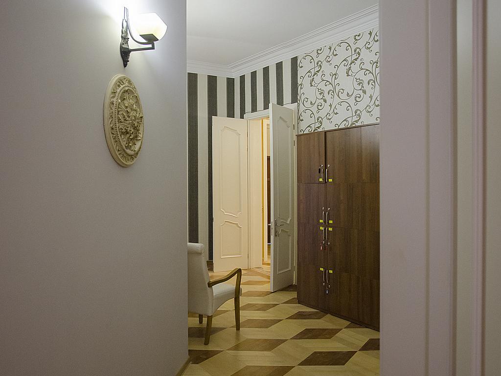 Griboedov Hostel & Suites Τυφλίδα Εξωτερικό φωτογραφία