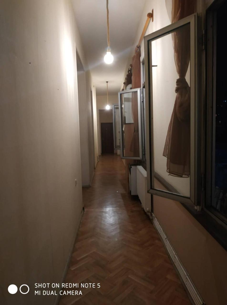 Griboedov Hostel & Suites Τυφλίδα Εξωτερικό φωτογραφία